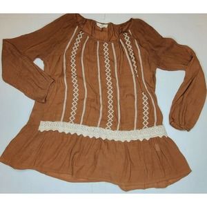 Womens Blouse Entro Brand size M Brown w/ Tan Trim
